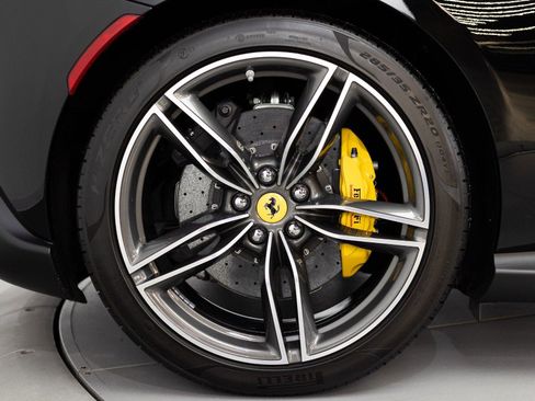 Certified 2022 Ferrari Roma RWD image 16