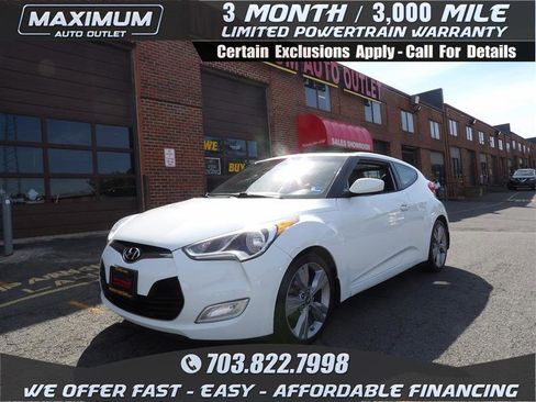 Used 2016 Hyundai Veloster w/ Option Group 03 FWD image 1