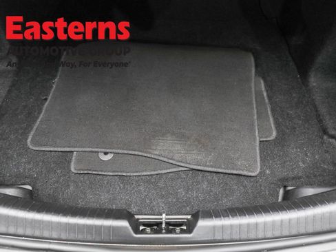 Used 2020 Chevrolet Malibu LT image 9