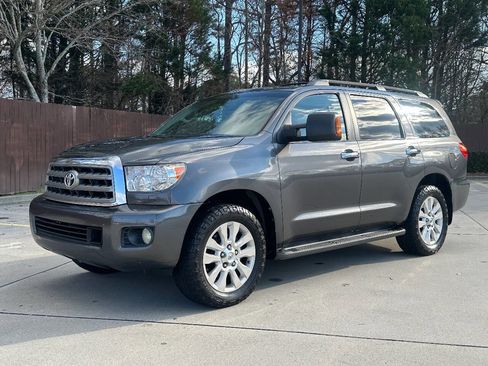 Used 2011 Toyota Sequoia Platinum image 1
