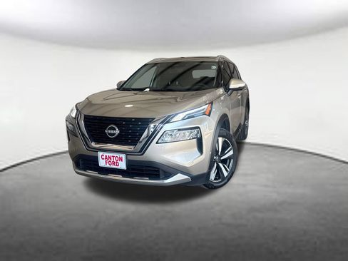 Used 2023 Nissan Rogue Platinum FWD image 1