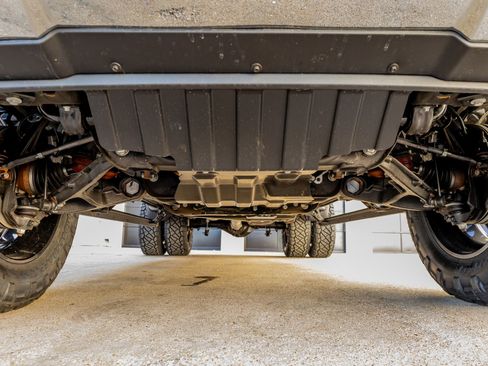 Used 2025 GMC Sierra 3500 Denali w/ Technology Package image 15