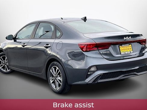 Used 2023 Kia Forte LXS image 14