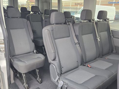 Used 2022 Ford Transit 350 XLT RWD image 19