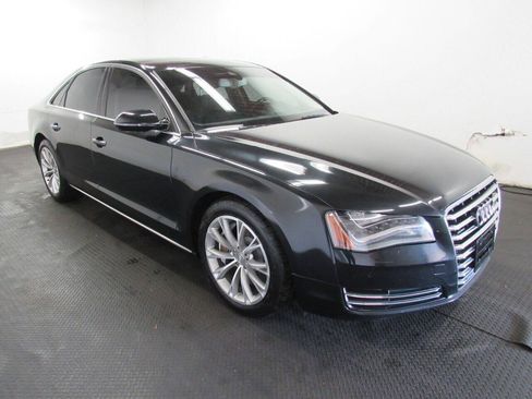 Used 2012 Audi A8 4.2 AWD/4WD image 3