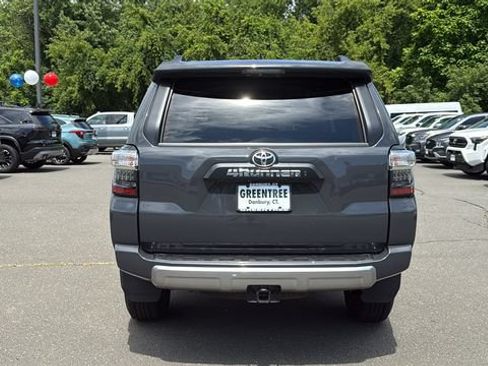 Used 2024 Toyota 4Runner TRD Off-Road AWD/4WD image 5