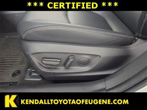 Certified 2025 Toyota Corolla XLE image 18