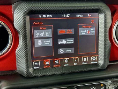 Used 2022 Jeep Gladiator Rubicon w/ LED Lighting Group AWD/4WD image 23