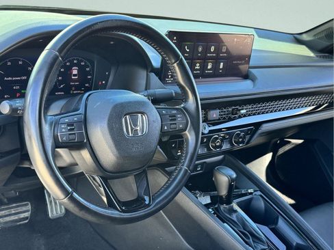 Used 2025 Honda Accord Sport image 20