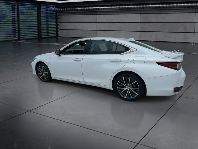 Certified 2024 Lexus ES 300h w/ Premium Package FWD image 6