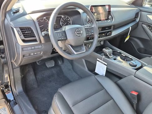 New 2026 Nissan Rogue SV AWD/4WD image 11