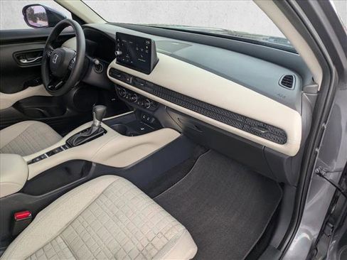 Certified 2026 Honda HR-V LX image 19