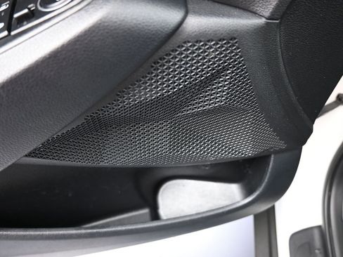 Used 2024 Kia Seltos LX image 14