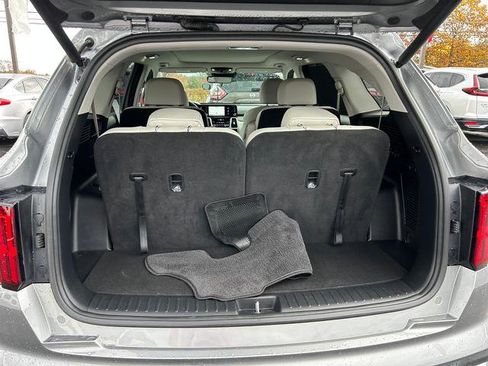 Certified 2023 Kia Sorento SX Prestige w/ Panoramic Sunroof Package image 27