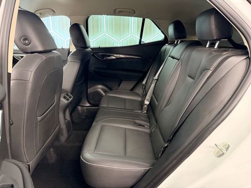 Used 2023 Buick Envision Essence image 25