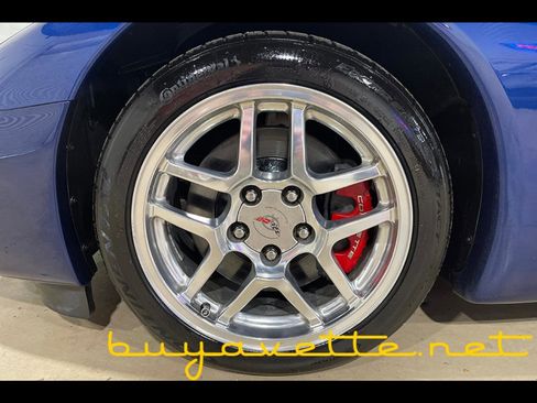 Used 2004 Chevrolet Corvette Z06 w/ Z06 Preferred Equipment Group image 8