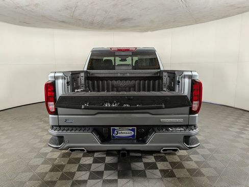 New 2026 GMC Sierra 1500 Elevation w/ Elevation Premium Package AWD/4WD image 9