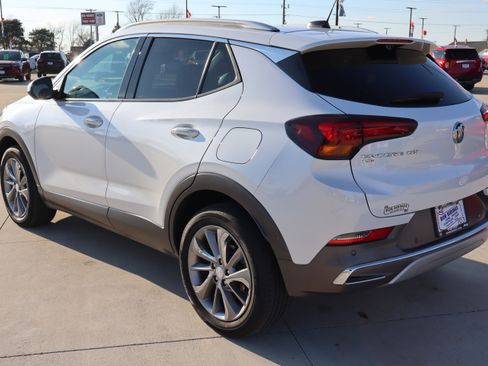 Used 2023 Buick Encore GX Essence w/ Advanced Technology Package image 8