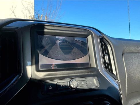 Used 2020 Chevrolet Silverado 1500 W/T image 12