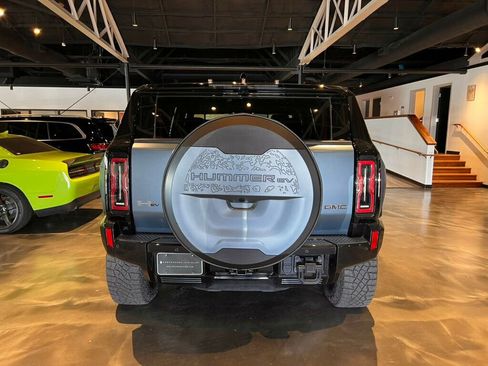 Used 2024 GMC Hummer EV 3X w/ Omega Edition image 4