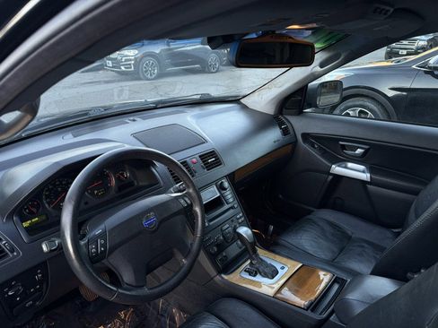 Used 2004 Volvo XC90 2.5T image 14