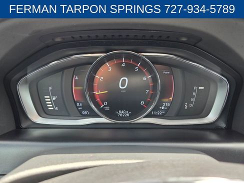 Used 2016 Volvo XC60 T5 Premier w/ Proximity Package FWD image 33