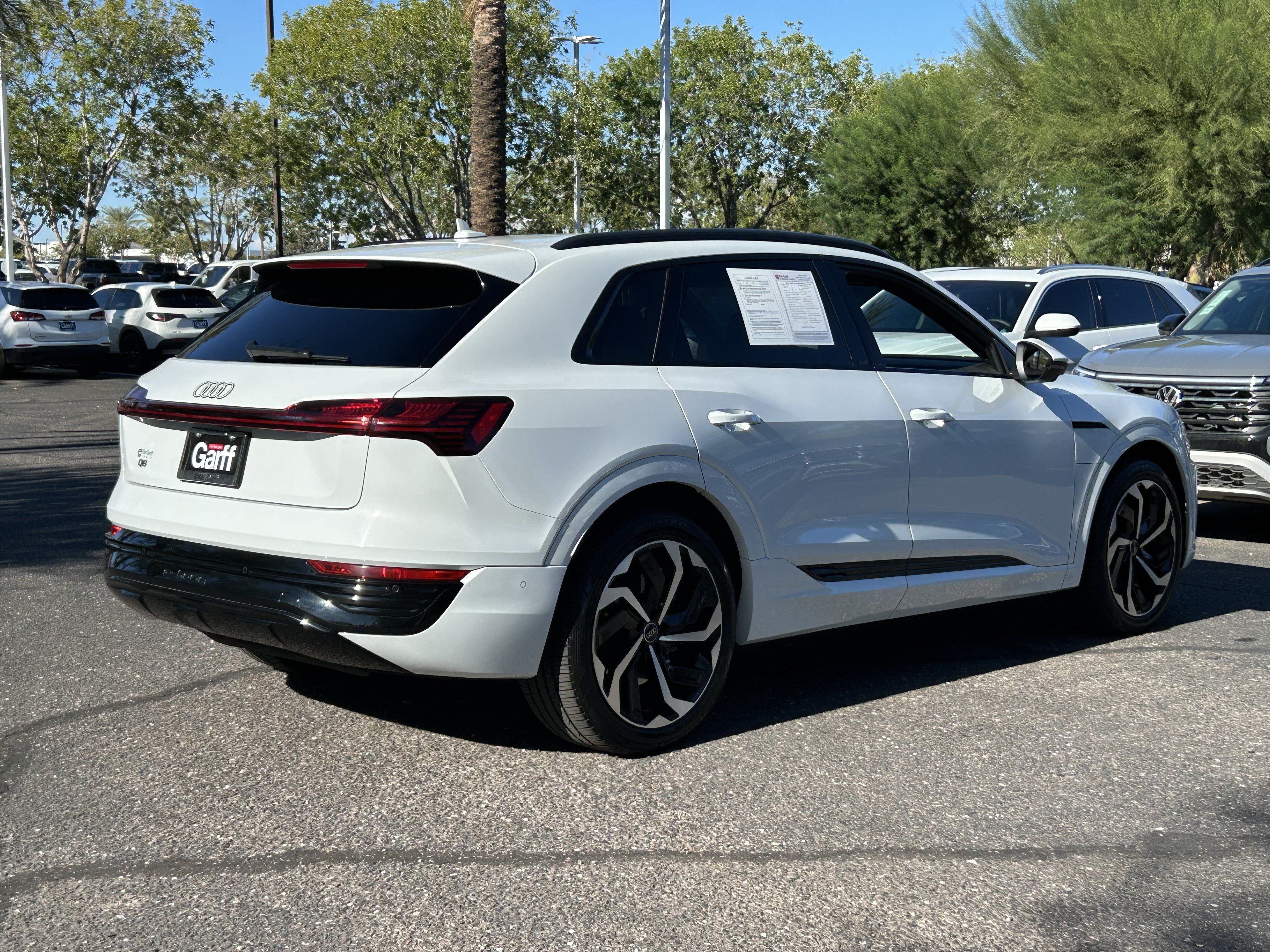 Used 2024 Audi Q8 e-tron Premium Plus w/ Premium Plus Package AWD/4WD image 4