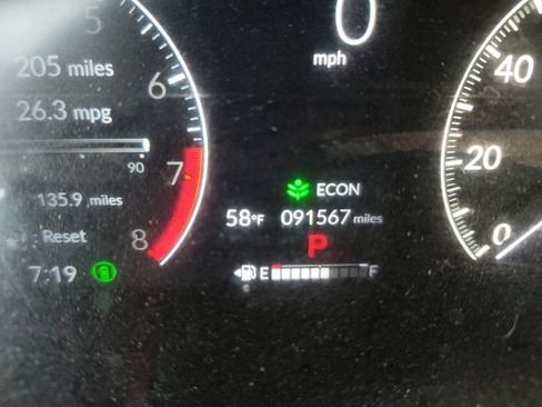 Used 2024 Honda HR-V LX image 10