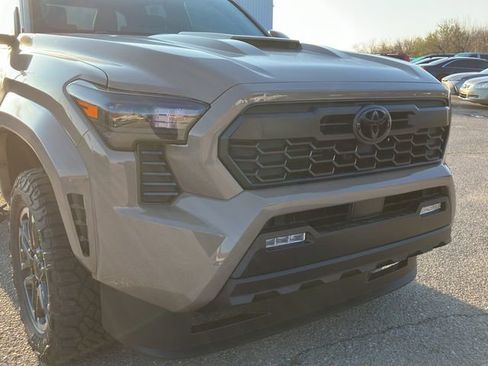 New 2026 Toyota Tacoma TRD Sport image 10