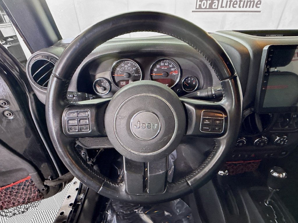 Used 2017 Jeep Wrangler Unlimited Rubicon AWD/4WD image 17