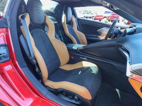 Used 2025 Chevrolet Corvette Stingray Premium Conv w/ Z51 Performance Package RWD image 24