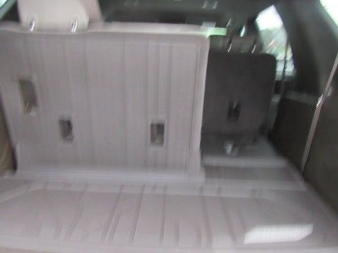Used 2025 Chevrolet Tahoe LT RWD image 8
