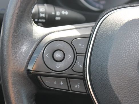 Used 2021 Toyota RAV4 XSE AWD/4WD image 18