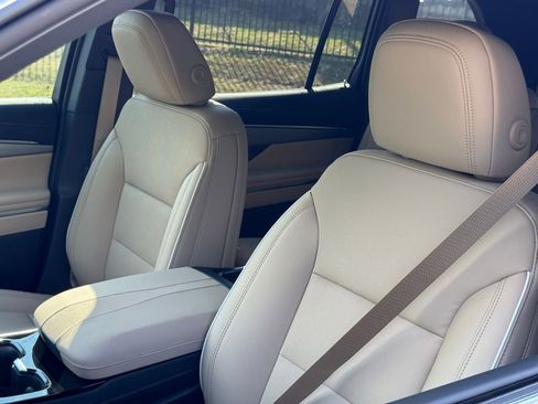 New 2026 Buick Enclave Preferred w/ Power Package image 16