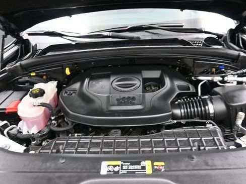 Used 2023 Jeep Grand Cherokee L Overland AWD/4WD image 34