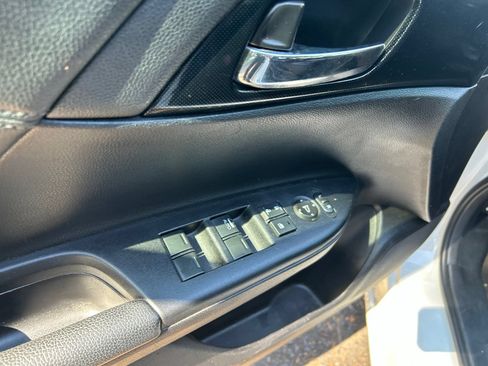 Used 2015 Honda Accord Sport image 12