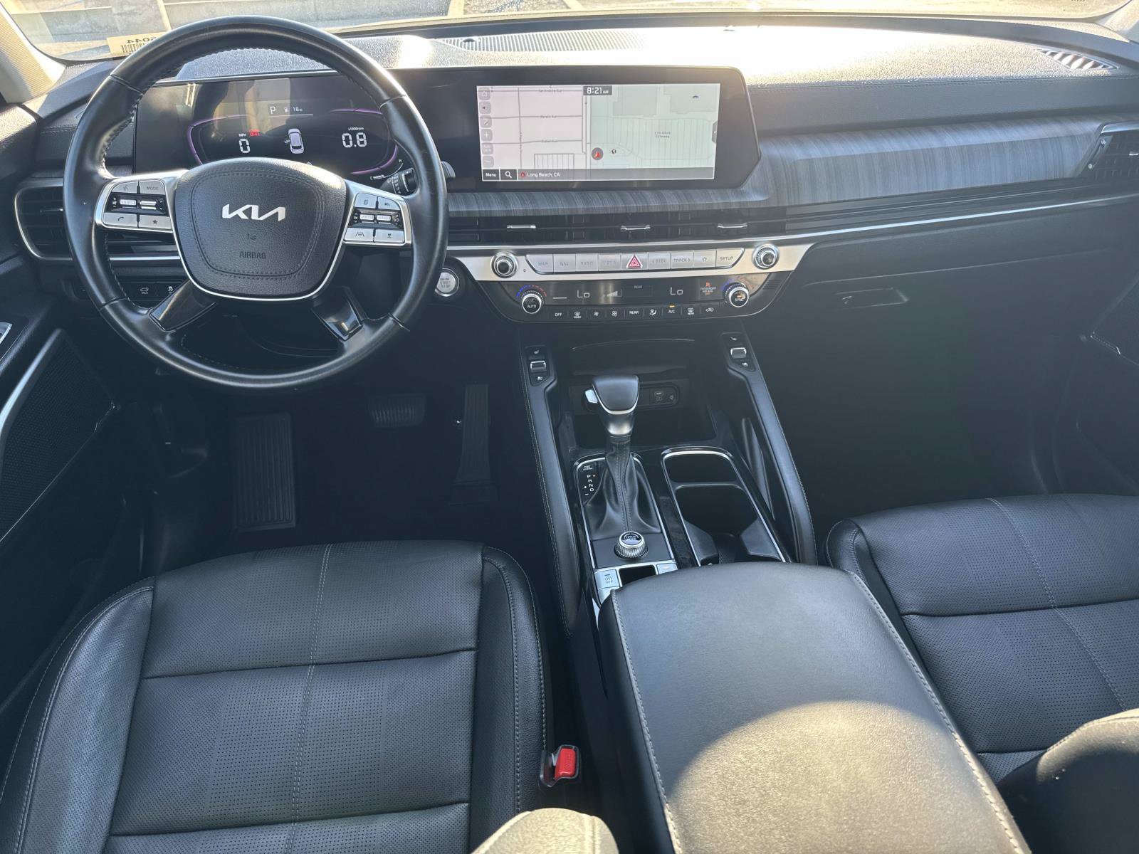 Used 2024 Kia Telluride EX w/ EX Captain's Chair Package FWD image 8