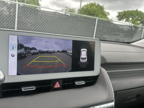 Used 2024 Hyundai Ioniq 5 SEL RWD image 25