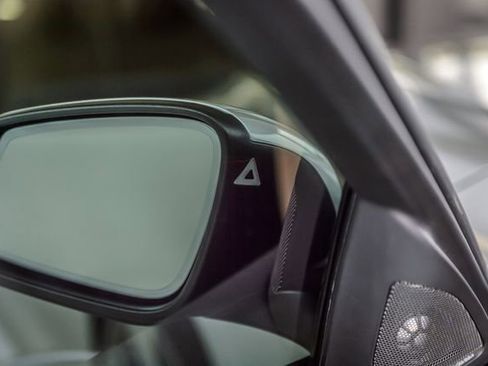 Used 2017 BMW 340i xDrive Sedan image 51