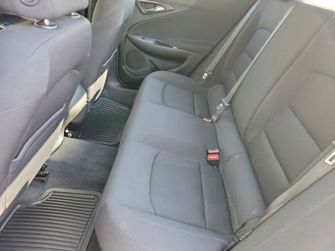 Used 2022 Chevrolet Malibu LS image 8