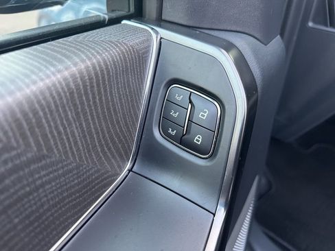 Certified 2023 Ford F150 Platinum w/ Equipment Group 701A High image 18