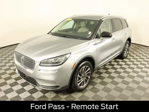 Used 2022 Lincoln Corsair AWD w/ Equipment Group 101A image 9