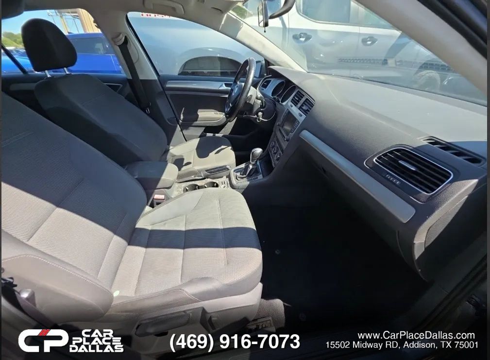 Used 2017 Volkswagen Golf S FWD image 13