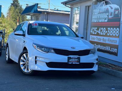 Used 2016 Kia Optima LX w/ Option Group 014