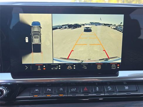 Used 2024 GMC Sierra 1500 SLT w/ SLT Premium Plus Package image 29