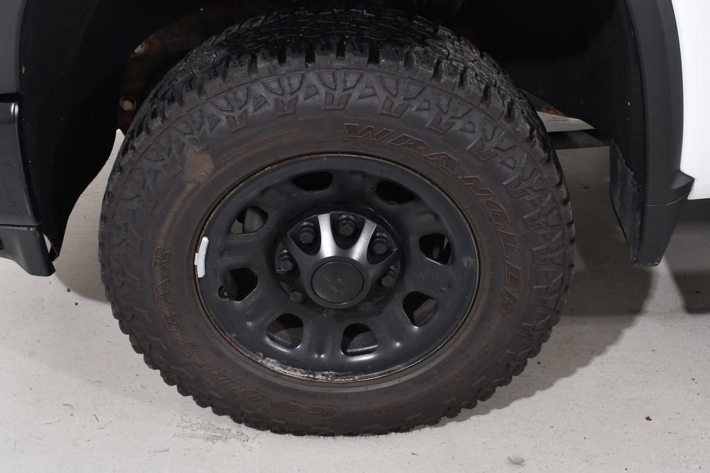 Used 2022 Chevrolet Silverado 3500 W/T w/ WT Convenience Package AWD/4WD image 22