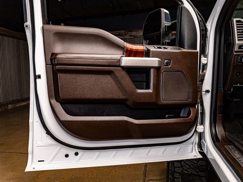 Used 2021 Ford F350 King Ranch w/ King Ranch Ultimate Package image 29