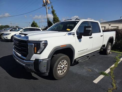 Used 2025 GMC Sierra 2500 Pro w/ Convenience Package AWD/4WD image 10