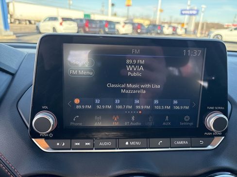 Used 2021 Nissan Sentra SR w/ SR Premium Package image 26