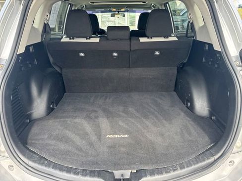 Used 2016 Toyota RAV4 XLE image 39